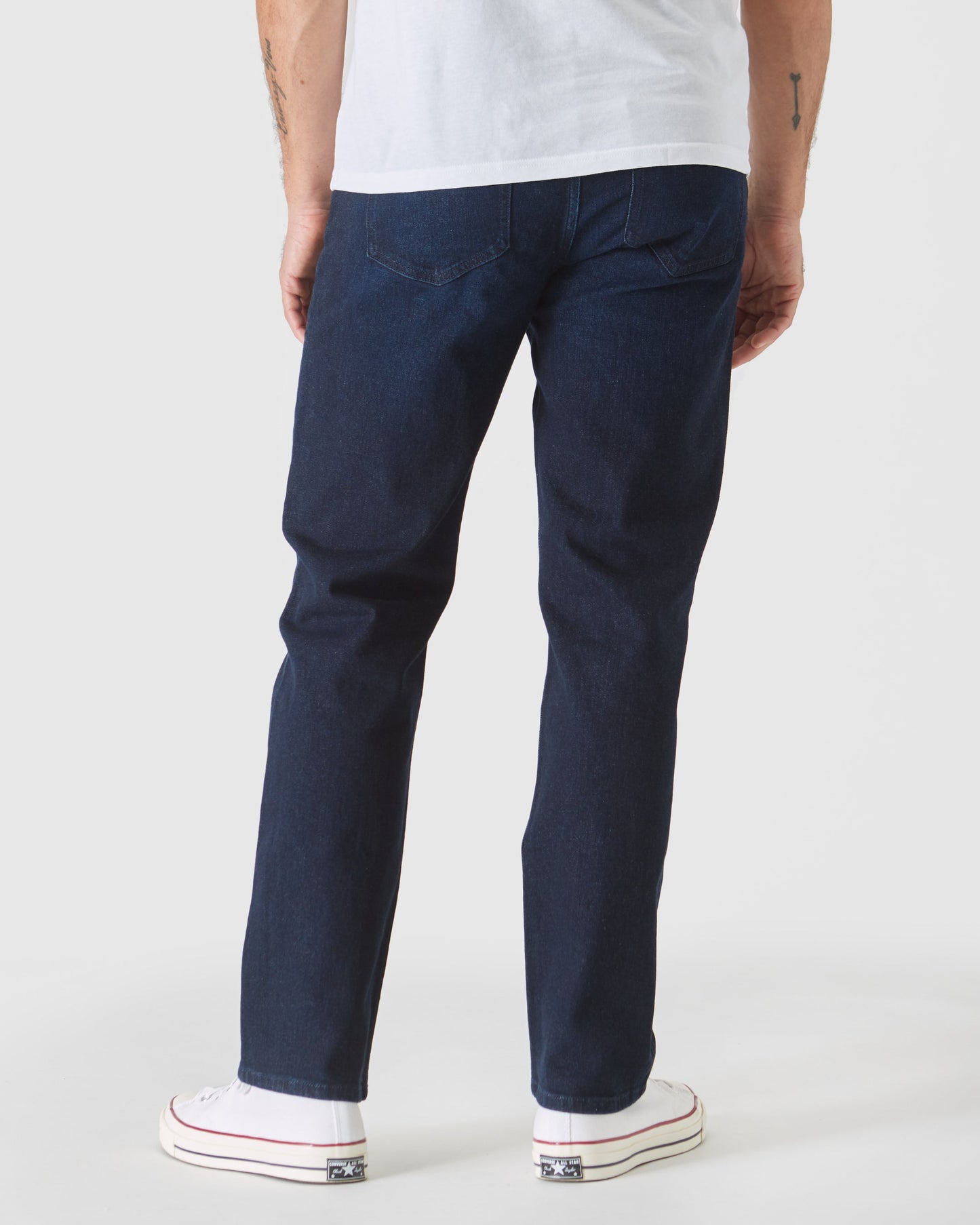 Indigo Rinse Straight Authentic Stretch Jeans