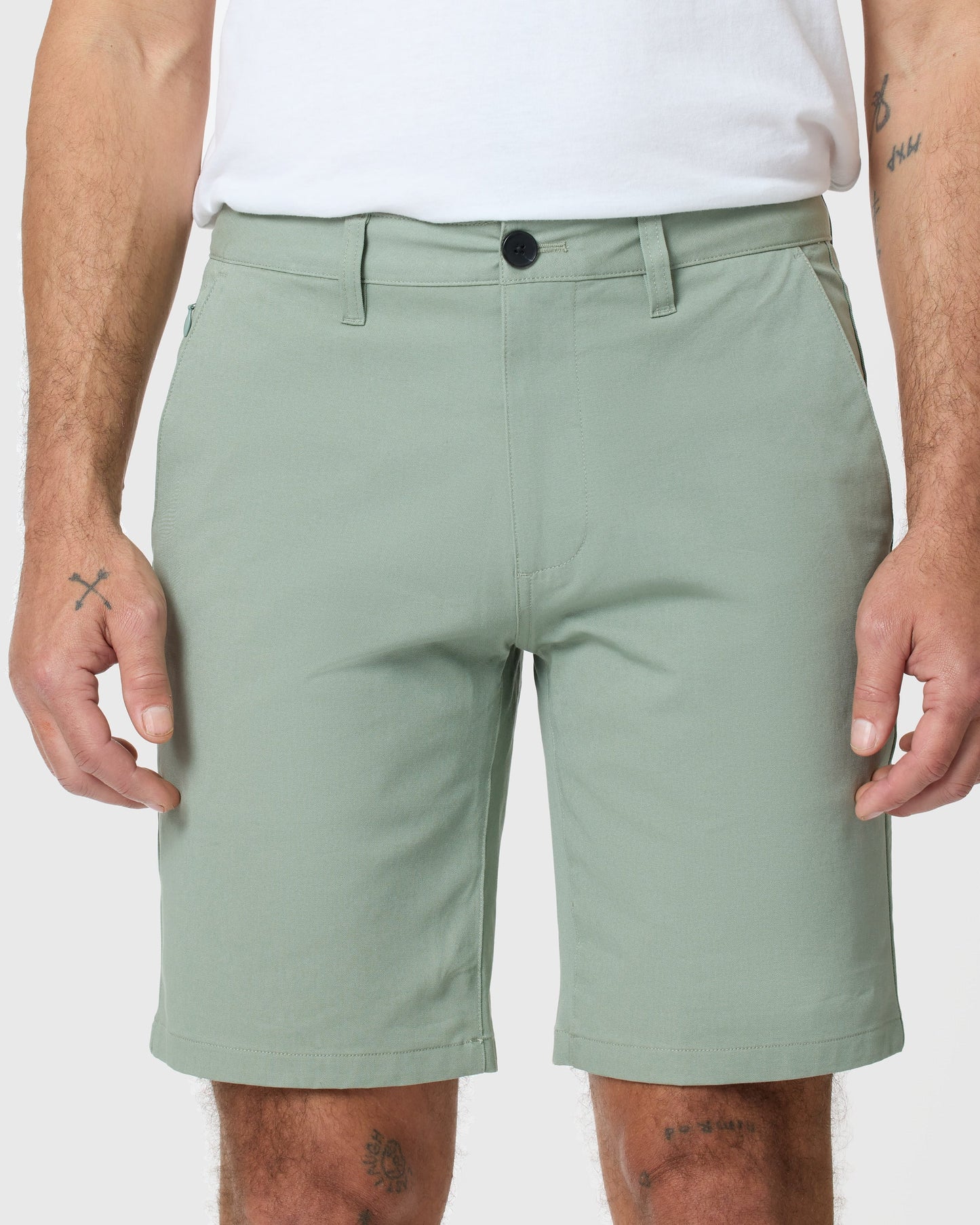 9" Meadow Classic Twill Shorts