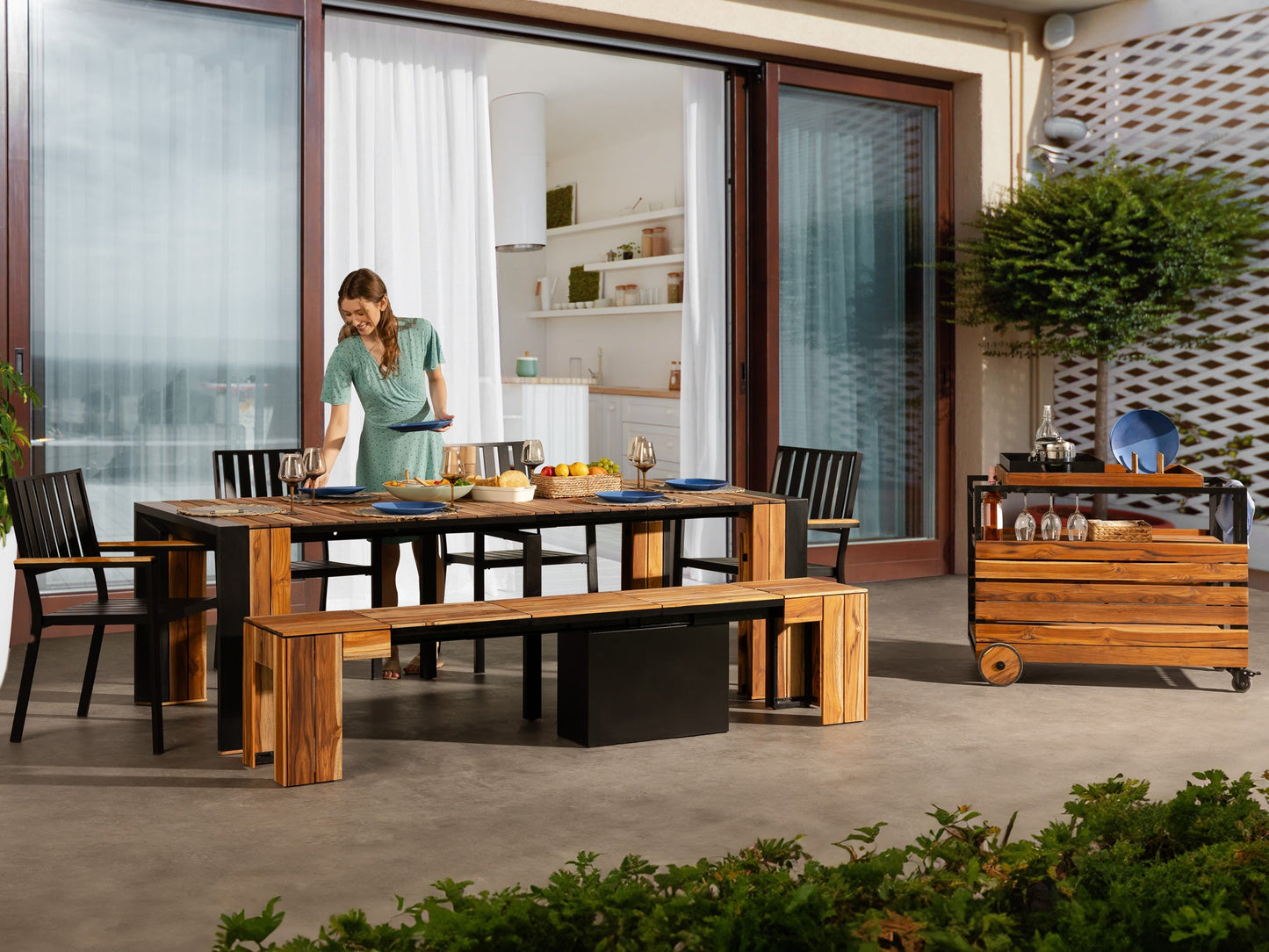 Transformer Patio Dining Set™